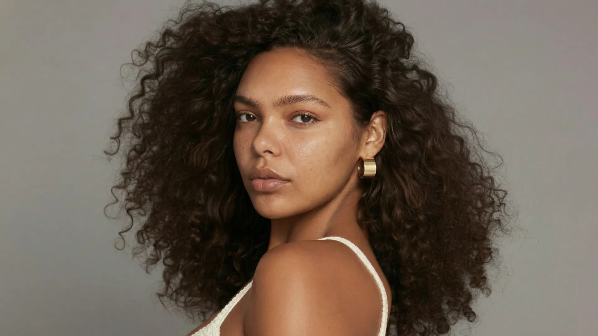 AI Makeup Generator Sample: Sun-Kissed Bronze after